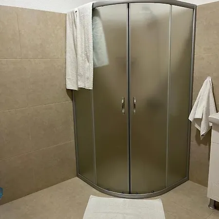 Tatul Apartment Momtschilgrad