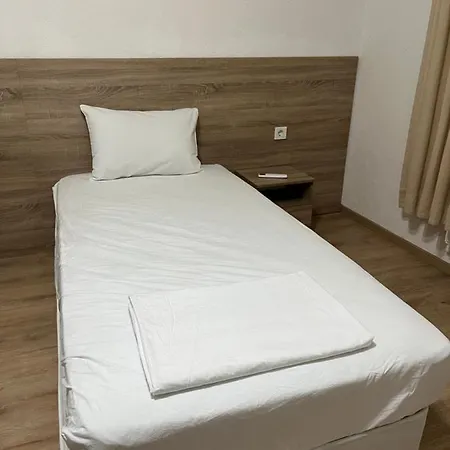 Apartament Tatul *