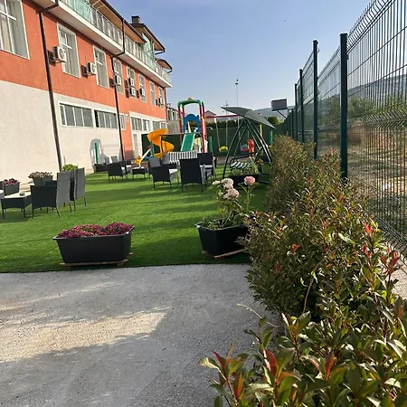 아파트 Tatul 몸칠그라드