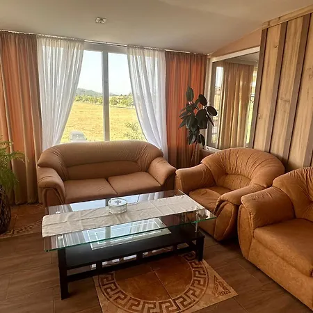 Tatul Apartament Momcziłgrad